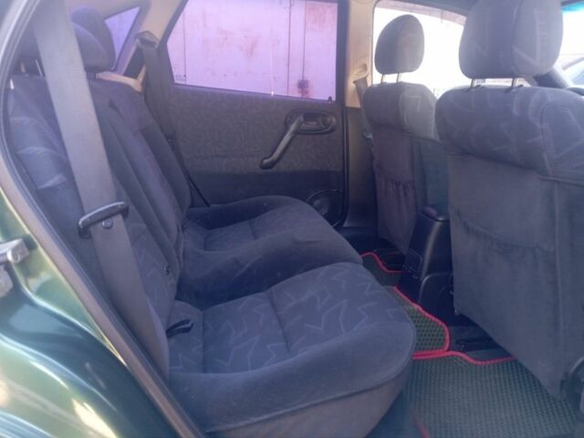 Зеленый Опель Вектра, объемом двигателя 2.5 л и пробегом 223 тыс. км за 2500 $, фото 5 на Automoto.ua