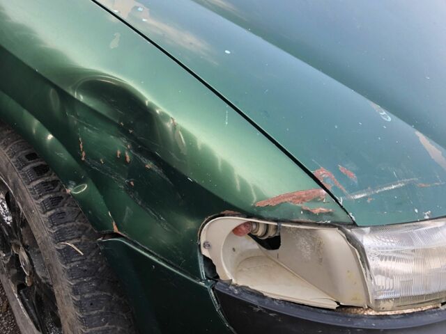 Зеленый Опель Вектра, объемом двигателя 1.6 л и пробегом 280 тыс. км за 1000 $, фото 3 на Automoto.ua