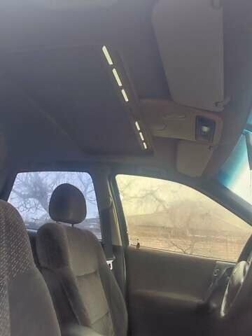 Зеленый Опель Вектра, объемом двигателя 2 л и пробегом 246 тыс. км за 2000 $, фото 40 на Automoto.ua