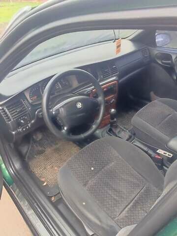 Зеленый Опель Вектра, объемом двигателя 2 л и пробегом 246 тыс. км за 2000 $, фото 45 на Automoto.ua