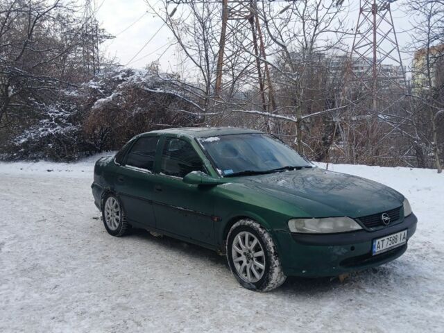 Зеленый Опель Вектра, объемом двигателя 0 л и пробегом 350 тыс. км за 1700 $, фото 2 на Automoto.ua