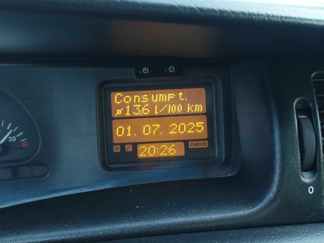 Зеленый Опель Вектра, объемом двигателя 2.5 л и пробегом 348 тыс. км за 3100 $, фото 1 на Automoto.ua