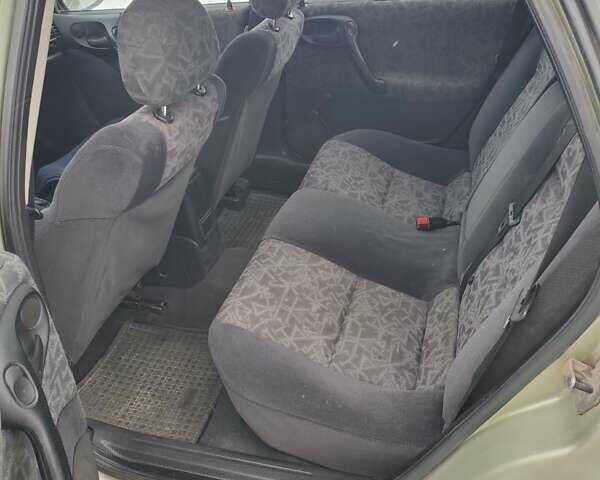 Зеленый Опель Вектра, объемом двигателя 1.8 л и пробегом 300 тыс. км за 2200 $, фото 8 на Automoto.ua