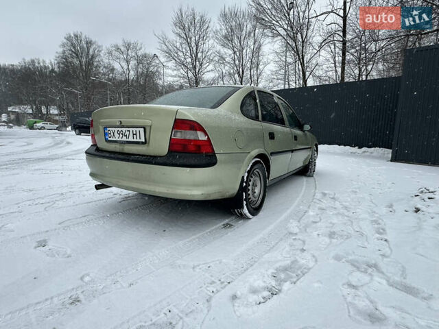 Зеленый Опель Вектра, объемом двигателя 1.6 л и пробегом 406 тыс. км за 2500 $, фото 27 на Automoto.ua
