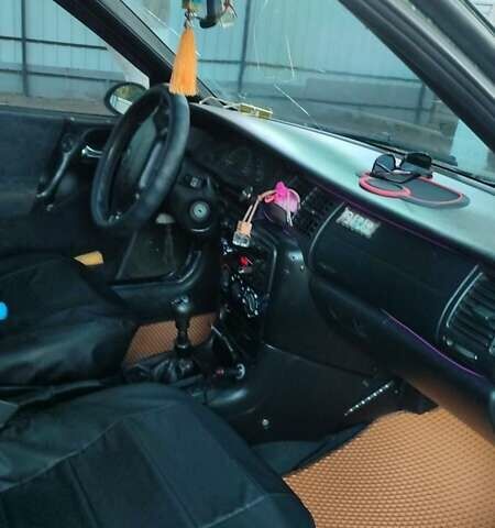 Опель Вектра 1996 в Николаеве на Automoto.ua Зеленый Опель Вектра, объемом двигателя 2 л и пробегом 47 тыс. км за 2600 $, фото 1 на Automoto.ua