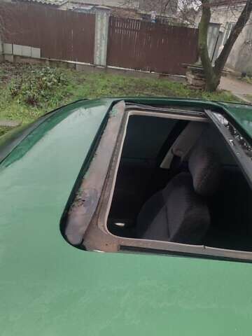 Зеленый Опель Вектра, объемом двигателя 2 л и пробегом 246 тыс. км за 2000 $, фото 51 на Automoto.ua