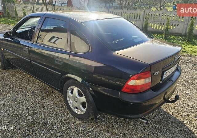Зеленый Опель Вектра, объемом двигателя 1.8 л и пробегом 251 тыс. км за 2250 $, фото 23 на Automoto.ua
