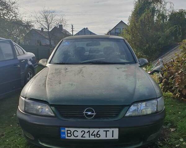 Зеленый Опель Вектра, объемом двигателя 1.6 л и пробегом 354 тыс. км за 1350 $, фото 3 на Automoto.ua