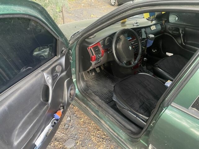 Зеленый Опель Вектра, объемом двигателя 2 л и пробегом 1000 тыс. км за 1668 $, фото 6 на Automoto.ua