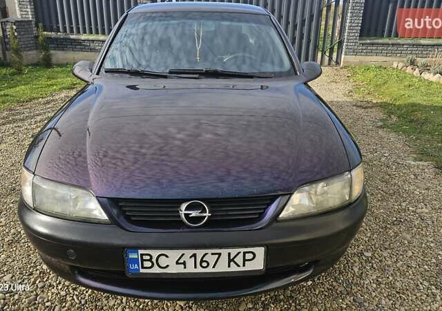 Зеленый Опель Вектра, объемом двигателя 1.8 л и пробегом 251 тыс. км за 2250 $, фото 24 на Automoto.ua