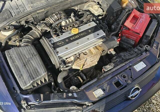 Зеленый Опель Вектра, объемом двигателя 1.8 л и пробегом 251 тыс. км за 2250 $, фото 64 на Automoto.ua