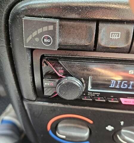 Зеленый Опель Вектра, объемом двигателя 1.8 л и пробегом 251 тыс. км за 2250 $, фото 53 на Automoto.ua