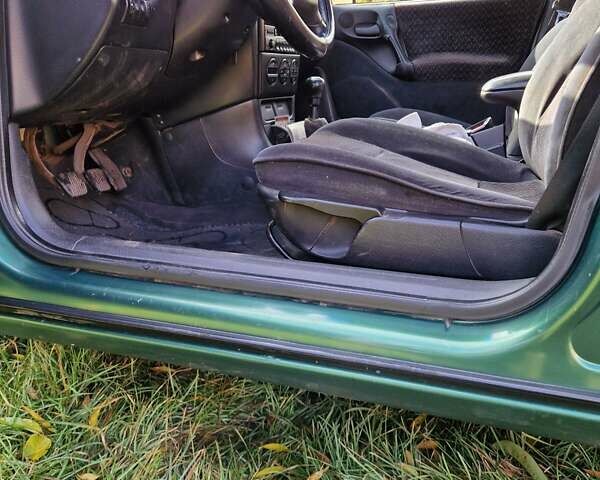 Опель Вектра 1997 у Недригайлове на Automoto.ua Зелений Опель Вектра, об'ємом двигуна 1.8 л та пробігом 195 тис. км за 2150 $, фото 6 на Automoto.ua
