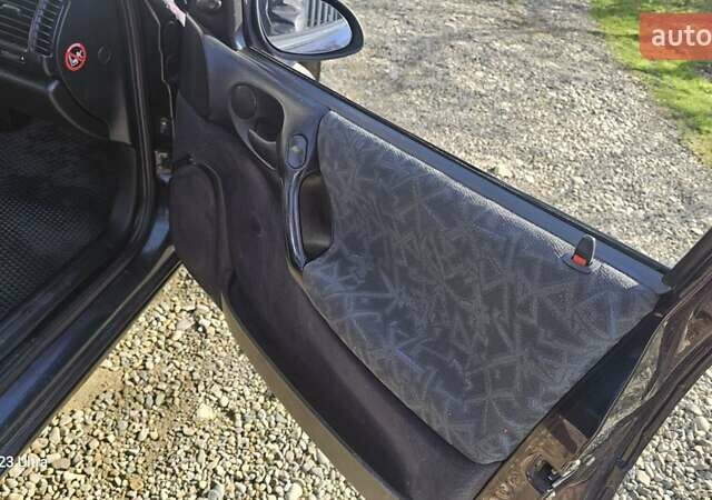 Зеленый Опель Вектра, объемом двигателя 1.8 л и пробегом 251 тыс. км за 2250 $, фото 45 на Automoto.ua