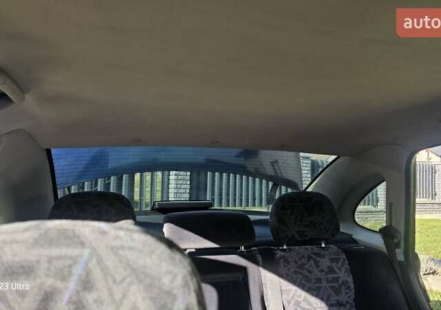 Зеленый Опель Вектра, объемом двигателя 1.8 л и пробегом 251 тыс. км за 2250 $, фото 52 на Automoto.ua