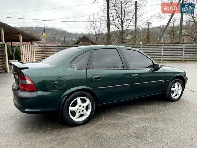 Зеленый Опель Вектра, объемом двигателя 2 л и пробегом 355 тыс. км за 3200 $, фото 4 на Automoto.ua