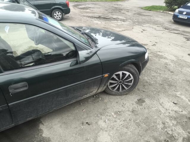 Зелений Опель Вектра, об'ємом двигуна 0 л та пробігом 208 тис. км за 850 $, фото 2 на Automoto.ua