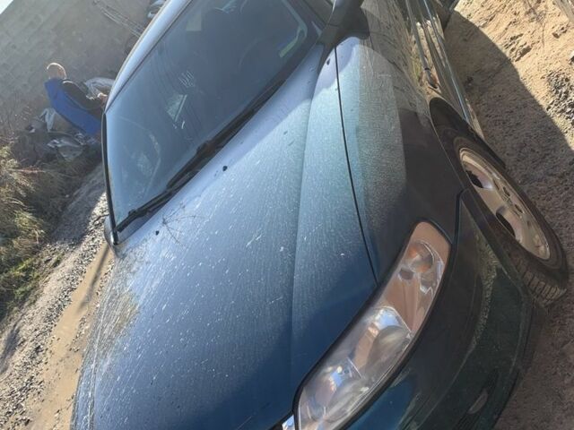 Зелений Опель Вектра, об'ємом двигуна 1.6 л та пробігом 200 тис. км за 1800 $, фото 1 на Automoto.ua