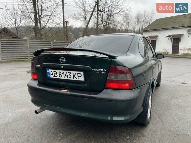 Зеленый Опель Вектра, объемом двигателя 2 л и пробегом 355 тыс. км за 3200 $, фото 7 на Automoto.ua