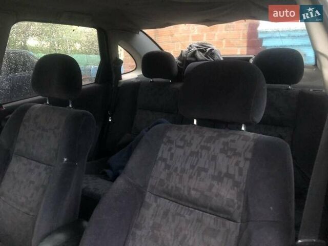 Зеленый Опель Вектра, объемом двигателя 1.6 л и пробегом 258 тыс. км за 1650 $, фото 2 на Automoto.ua