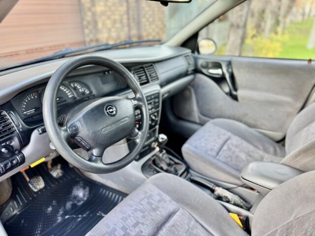 Зеленый Опель Вектра, объемом двигателя 0 л и пробегом 300 тыс. км за 1100 $, фото 9 на Automoto.ua