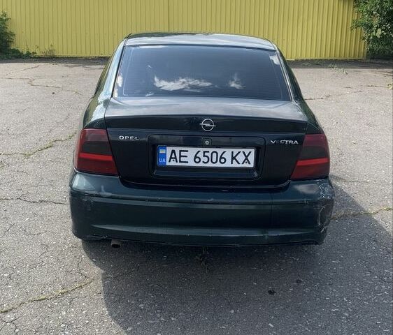 Зелений Опель Вектра, об'ємом двигуна 2 л та пробігом 3 тис. км за 960 $, фото 2 на Automoto.ua