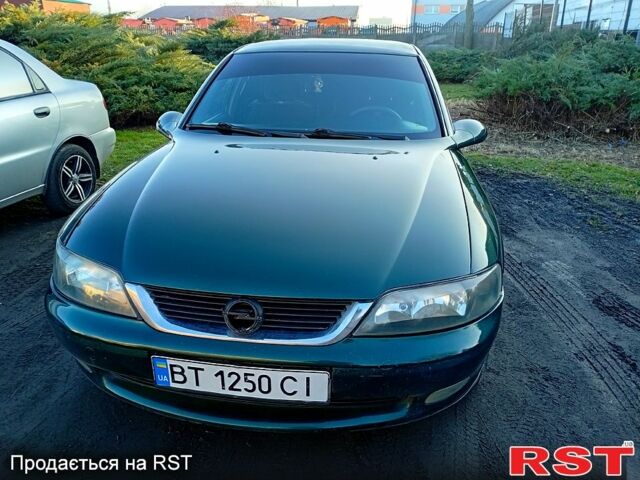 Зелений Опель Вектра, об'ємом двигуна 2 л та пробігом 370 тис. км за 2500 $, фото 4 на Automoto.ua