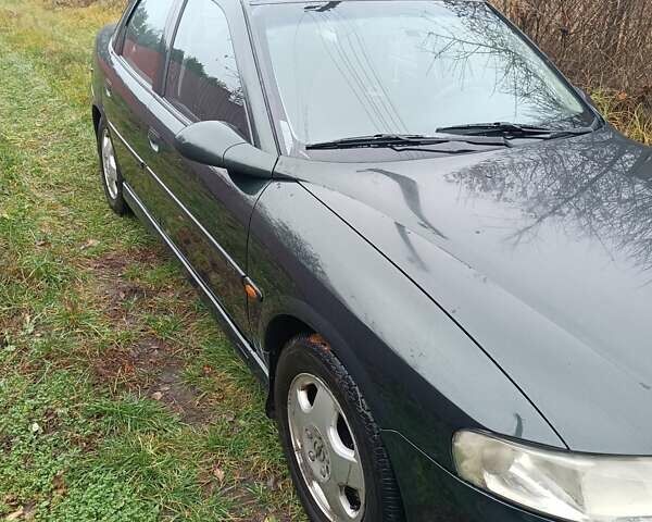 Зелений Опель Вектра, об'ємом двигуна 2.2 л та пробігом 212 тис. км за 3800 $, фото 16 на Automoto.ua