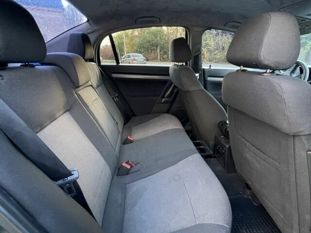 Опель Вектра 2003 в Славянске на Automoto.ua Зеленый Опель Вектра, объемом двигателя 2.2 л и пробегом 3 тыс. км за 3500 $, фото 5 на Automoto.ua