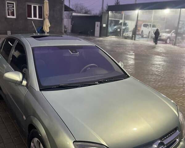 Зелений Опель Вектра, об'ємом двигуна 2.2 л та пробігом 327 тис. км за 3150 $, фото 6 на Automoto.ua