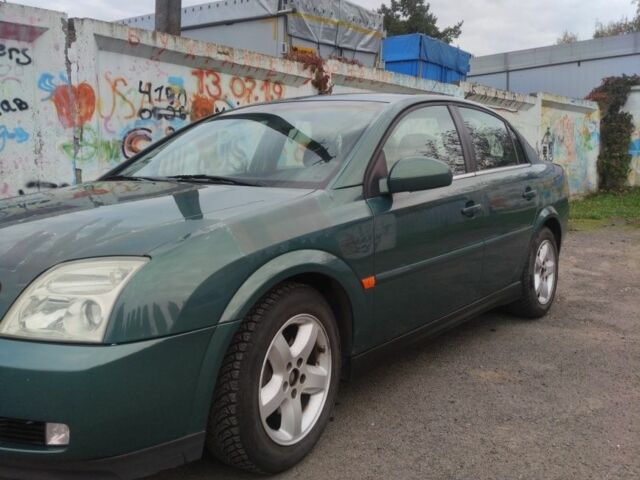 Зелений Опель Вектра, об'ємом двигуна 2 л та пробігом 333 тис. км за 2100 $, фото 4 на Automoto.ua