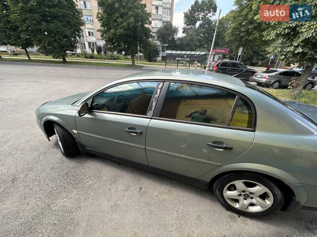 Зеленый Опель Вектра, объемом двигателя 2.2 л и пробегом 250 тыс. км за 3500 $, фото 9 на Automoto.ua