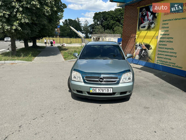 Зеленый Опель Вектра, объемом двигателя 2.2 л и пробегом 250 тыс. км за 3500 $, фото 2 на Automoto.ua