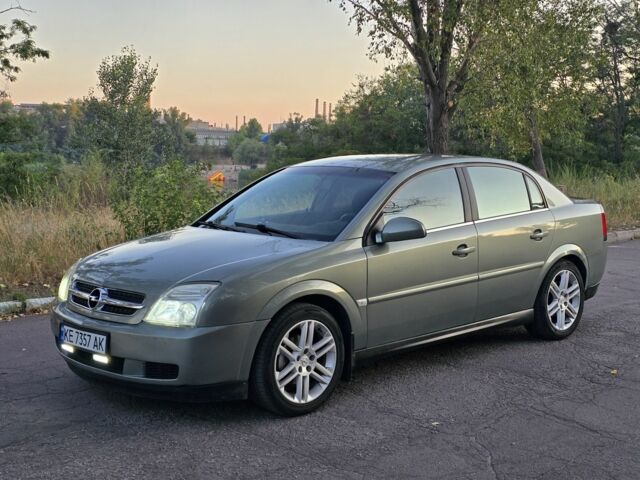 Зелений Опель Вектра, об'ємом двигуна 2.2 л та пробігом 350 тис. км за 4700 $, фото 14 на Automoto.ua
