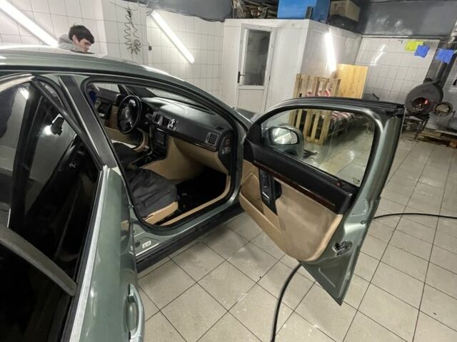 Зеленый Опель Вектра, объемом двигателя 2.2 л и пробегом 363 тыс. км за 3200 $, фото 4 на Automoto.ua