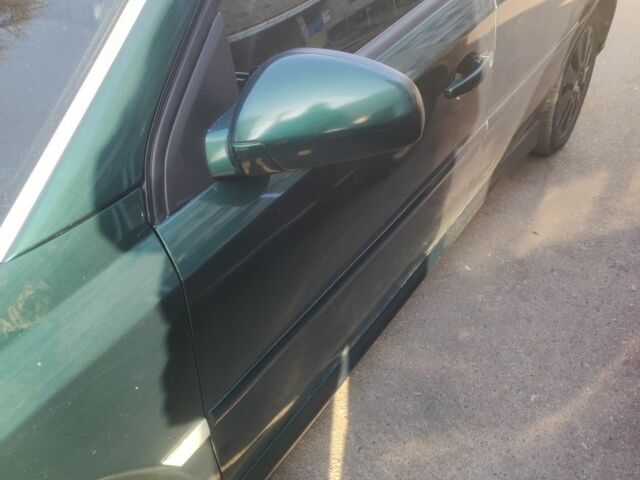 Зелений Опель Вектра, об'ємом двигуна 2.2 л та пробігом 345 тис. км за 3000 $, фото 1 на Automoto.ua