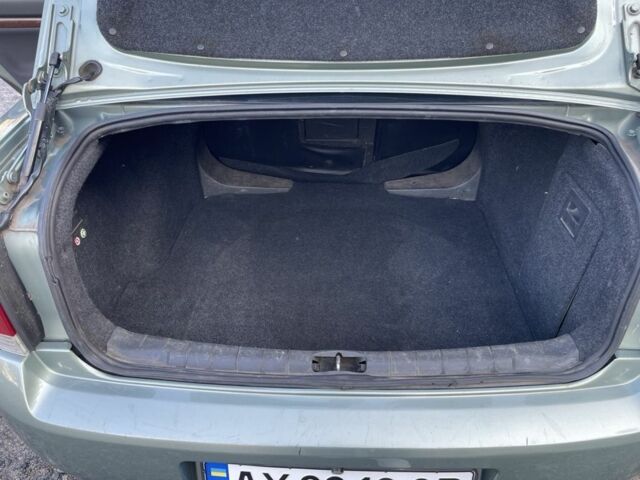 Зелений Опель Вектра, об'ємом двигуна 2.2 л та пробігом 278 тис. км за 3950 $, фото 15 на Automoto.ua