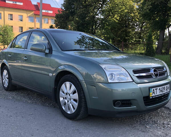 Зеленый Опель Вектра, объемом двигателя 2.2 л и пробегом 140 тыс. км за 4700 $, фото 3 на Automoto.ua