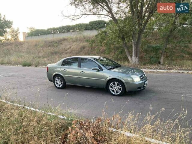 Зеленый Опель Вектра, объемом двигателя 2.2 л и пробегом 325 тыс. км за 4600 $, фото 14 на Automoto.ua