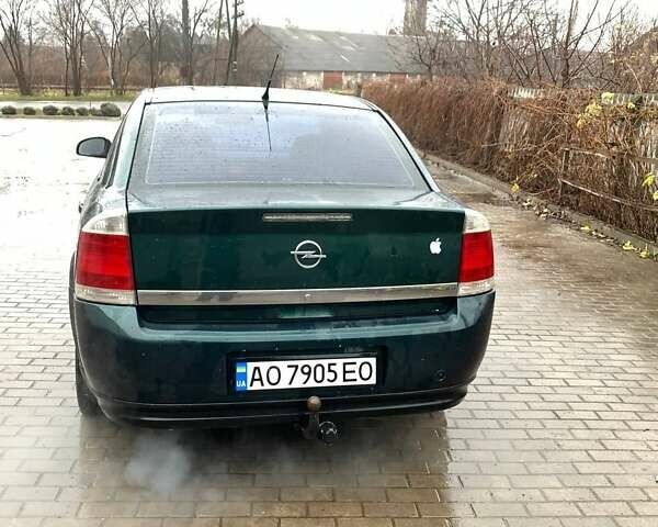 Зелений Опель Вектра, об'ємом двигуна 2.2 л та пробігом 245 тис. км за 3500 $, фото 1 на Automoto.ua