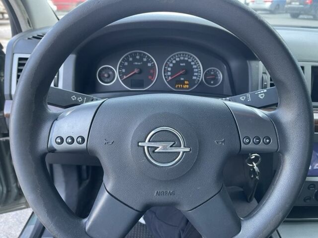 Зелений Опель Вектра, об'ємом двигуна 2.2 л та пробігом 278 тис. км за 3950 $, фото 3 на Automoto.ua