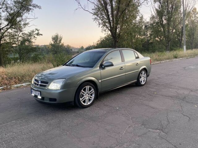 Зелений Опель Вектра, об'ємом двигуна 2.2 л та пробігом 350 тис. км за 4700 $, фото 6 на Automoto.ua