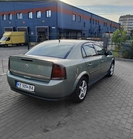 Зелений Опель Вектра, об'ємом двигуна 1.6 л та пробігом 155 тис. км за 5000 $, фото 1 на Automoto.ua