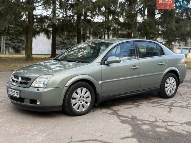 Зелений Опель Вектра, об'ємом двигуна 2.2 л та пробігом 280 тис. км за 3950 $, фото 4 на Automoto.ua