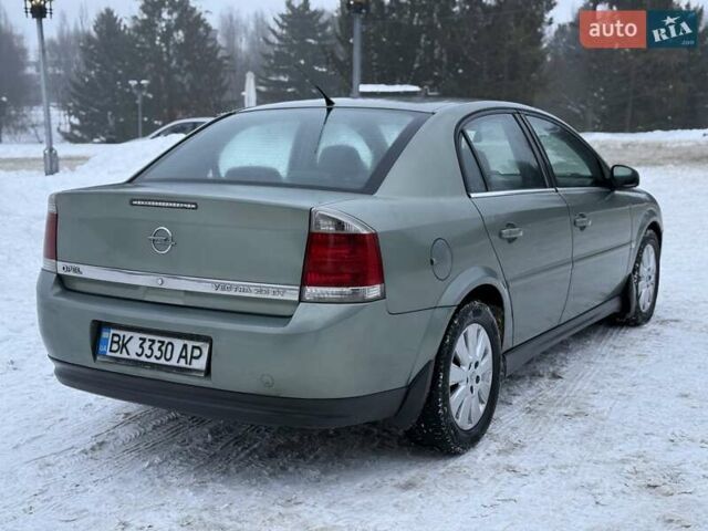 Зеленый Опель Вектра, объемом двигателя 2.2 л и пробегом 280 тыс. км за 3950 $, фото 18 на Automoto.ua