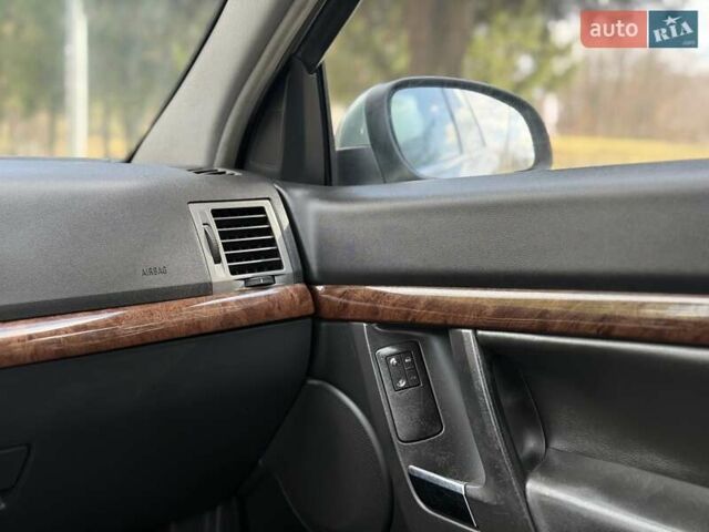 Зелений Опель Вектра, об'ємом двигуна 2.2 л та пробігом 280 тис. км за 3950 $, фото 51 на Automoto.ua