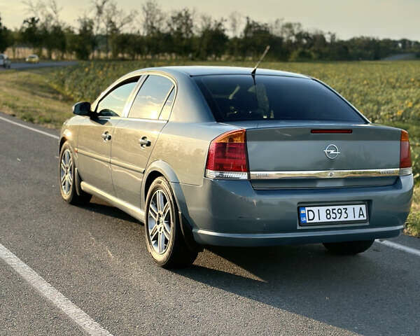Зелений Опель Вектра, об'ємом двигуна 1.8 л та пробігом 278 тис. км за 5100 $, фото 3 на Automoto.ua