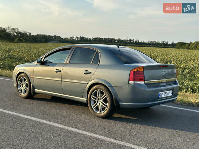 Зелений Опель Вектра, об'ємом двигуна 1.8 л та пробігом 278 тис. км за 5100 $, фото 2 на Automoto.ua