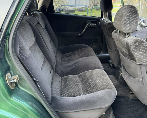 Зеленый Опель Вектра, объемом двигателя 2 л и пробегом 340 тыс. км за 2700 $, фото 3 на Automoto.ua