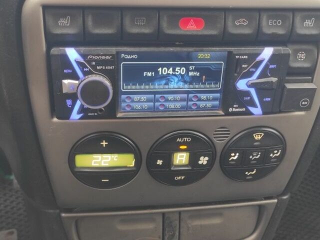 Зелений Опель Вектра, об'ємом двигуна 2.5 л та пробігом 280 тис. км за 2500 $, фото 5 на Automoto.ua